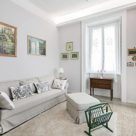 Easylife - Elegante Con Terrazzo In Cinque Giornate *
