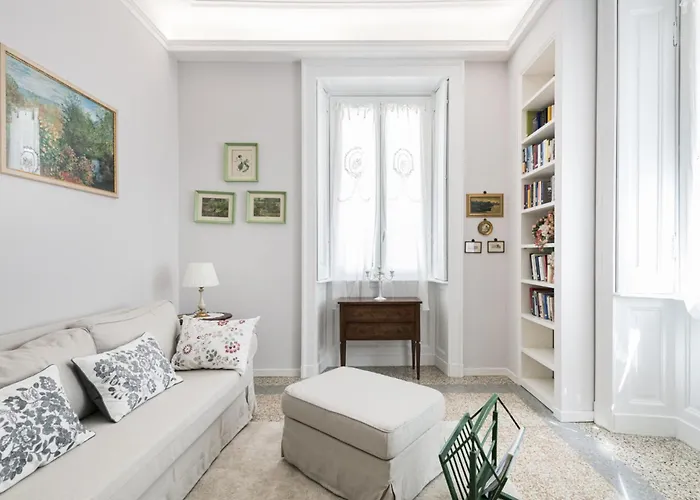 Easylife - Elegante Con Terrazzo In Cinque Giornate