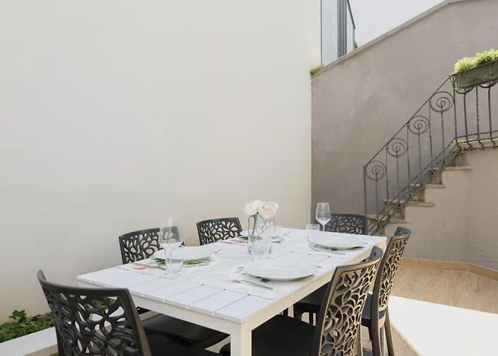 Easylife - Elegante Con Terrazzo In Cinque Giornate * Milano